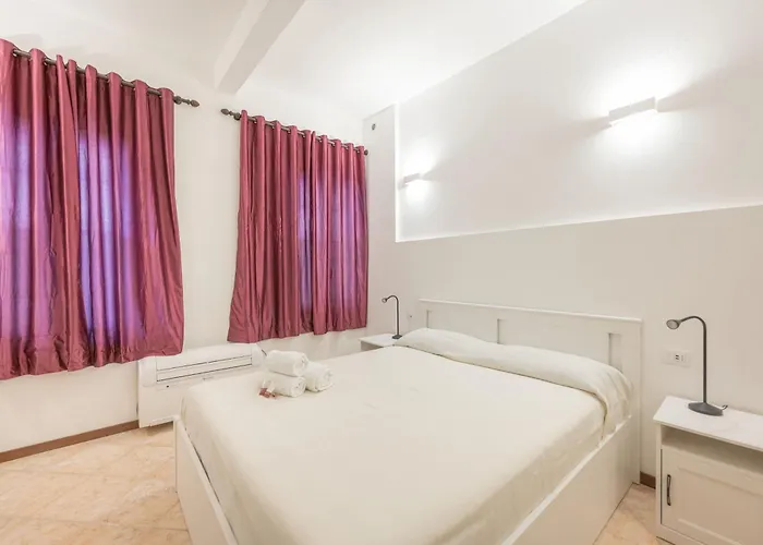 Casa Luna - 10 Min From Venice Train Station